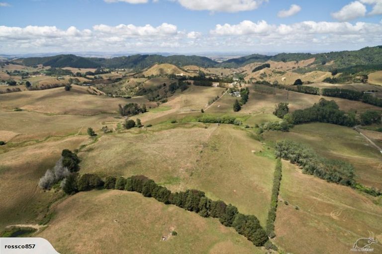 Photo of property in 857 Paparata Road, Mangatawhiri, Bombay, 2675