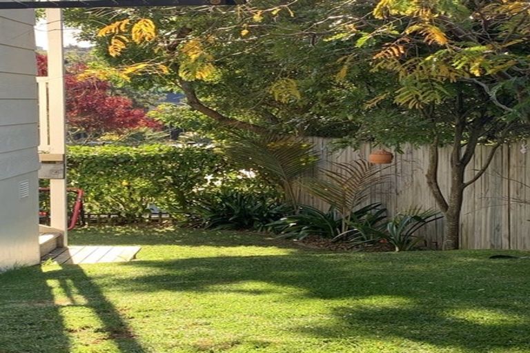 Photo of property in 1/73 Oaktree Avenue, Browns Bay, Auckland, 0630