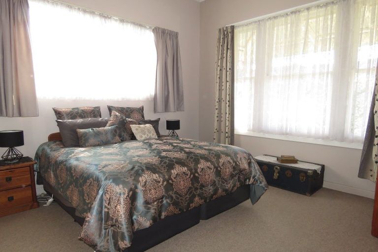 Photo of property in 28 Victory Street, Reefton, 7830