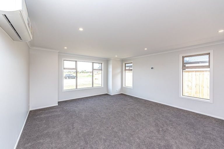 Photo of property in 156 Fitzherbert Avenue, Castlecliff, Whanganui, 4501