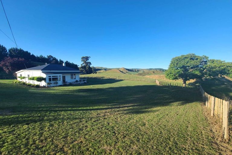 Photo of property in 412 Rongoiti Road, Taihape, 4796