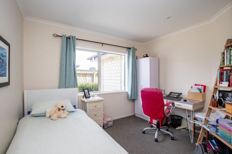 Photo of property in 59 Darlington Street, Ngatea, 3503