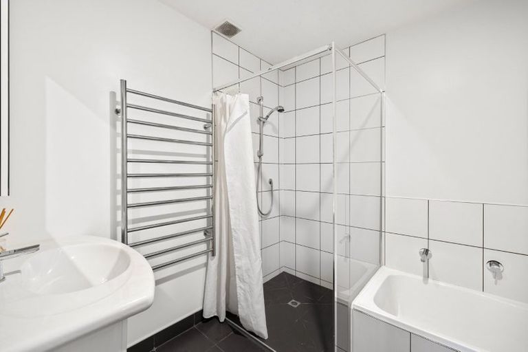 Photo of property in 1/30 Eversleigh Street, St Albans, Christchurch, 8014