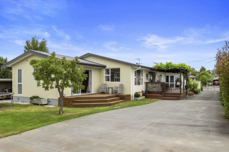 Photo of property in 30 Ashgrove Street, Rangiora, 7400
