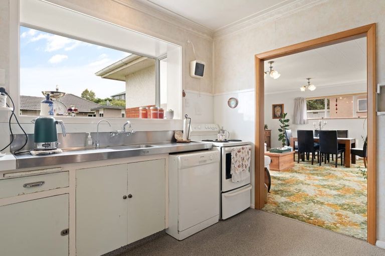 Photo of property in 18 Torquay Street, Abbotsford, Dunedin, 9018