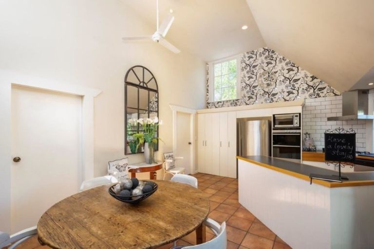 Photo of property in 34 Kuratawhiti Street, Greytown, 5712