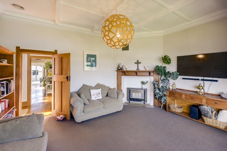 Photo of property in 19 Mcdonald Street, Napier South, Napier, 4110