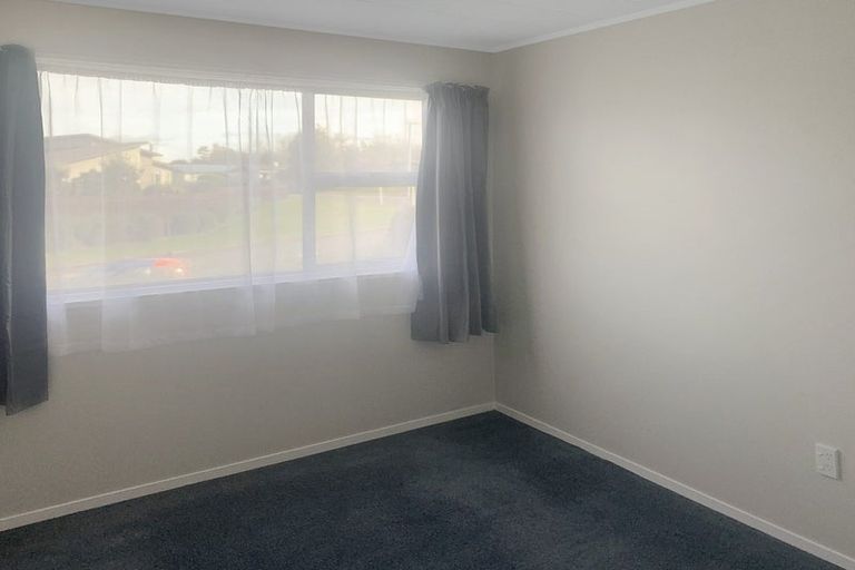 Photo of property in 20 Ruahine Street, Dannevirke, 4930