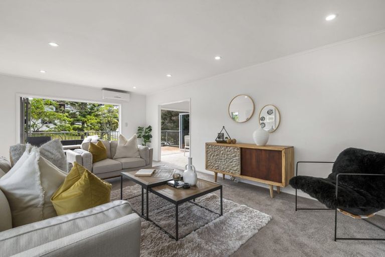 Photo of property in 58 Maxwelton Drive, Mairangi Bay, Auckland, 0630