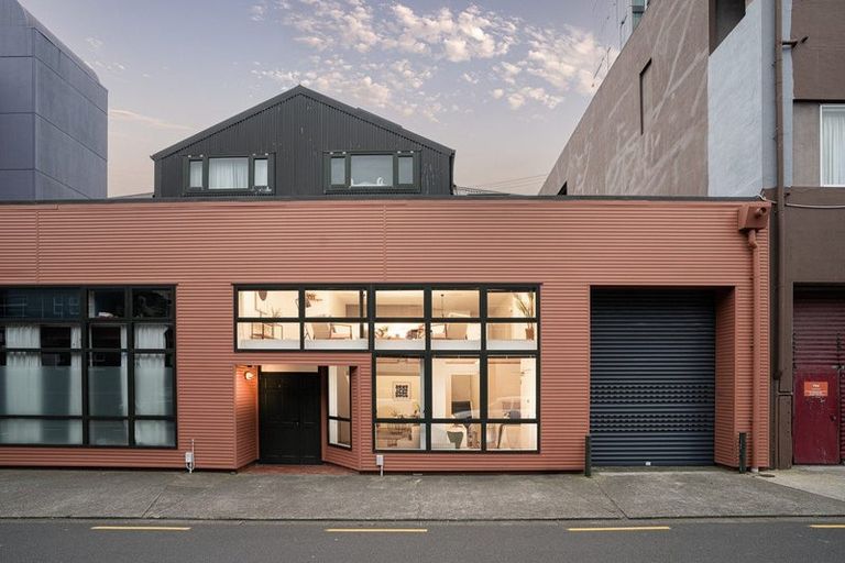 Photo of property in 1/14 Alpha Street, Te Aro, Wellington, 6011