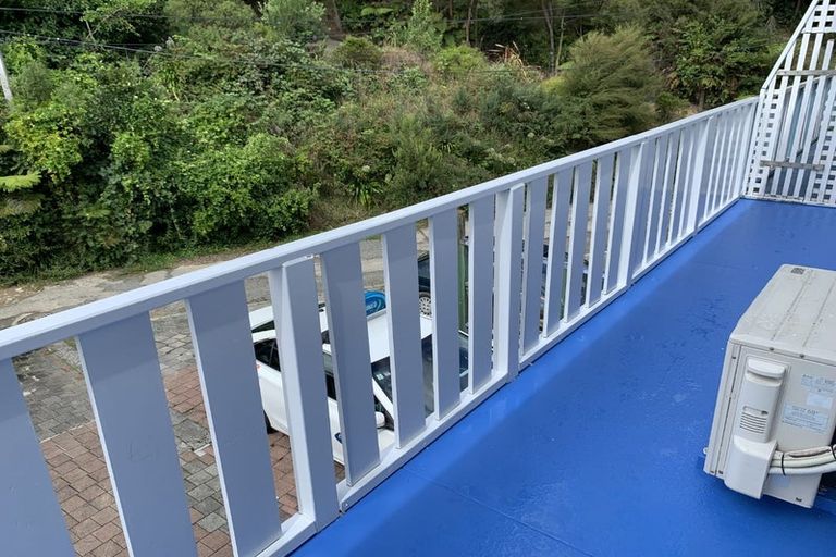 Photo of property in 21b Bird Grove, Stokes Valley, Lower Hutt, 5019