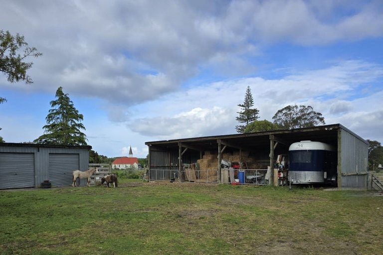 Photo of property in 102 Putiki Drive, Putiki, Whanganui, 4500