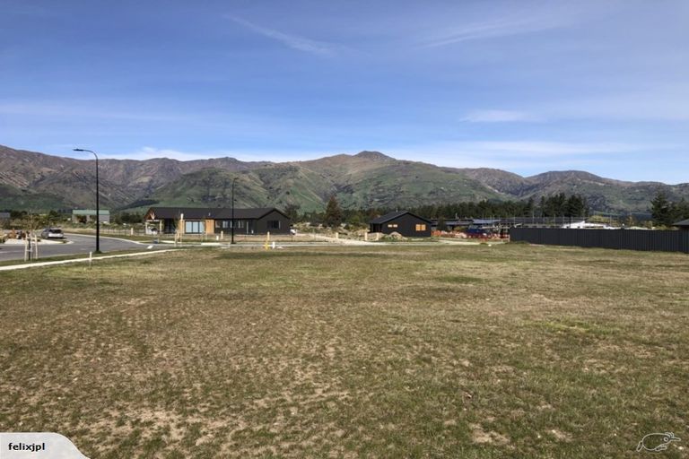 Photo of property in 38 Grandview Road, Lake Hawea, Wanaka, 9382