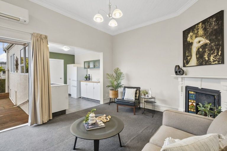 Photo of property in 52 Bathgate Street, South Dunedin, Dunedin, 9012