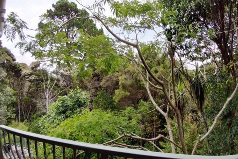 Photo of property in 2/18 Waipa Street, Birkenhead, Auckland, 0626