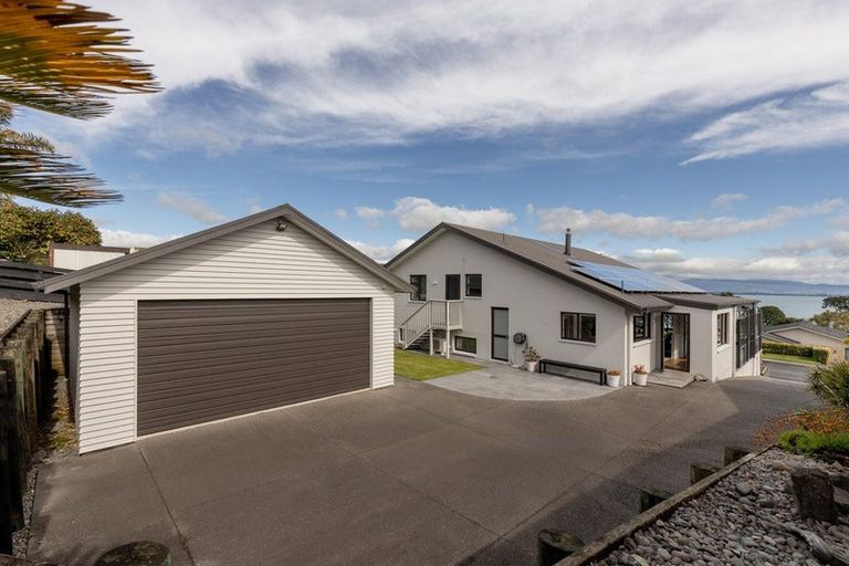 Photo of property in 13 Hamurana Road, Omokoroa, 3114