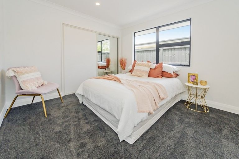 Photo of property in 15 Whitburn Avenue, Halswell, Christchurch, 8025