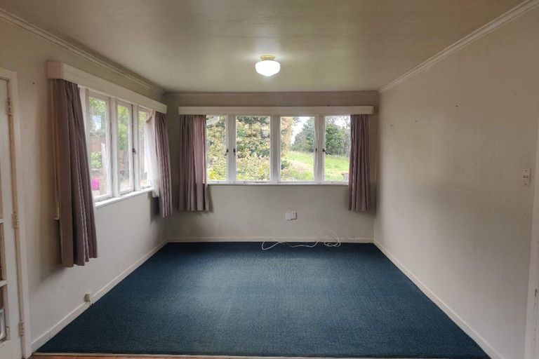 Photo of property in 25 Verran Road, Birkenhead, Auckland, 0626