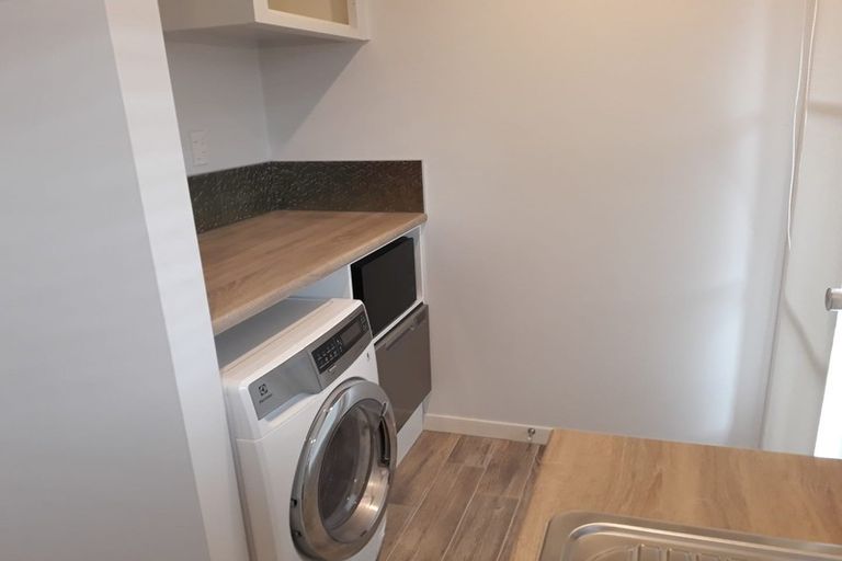 Photo of property in 1/23 Champion Street, Edgeware, Christchurch, 8013