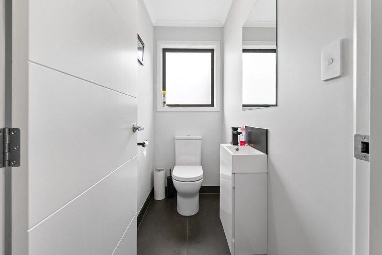 Photo of property in 61 Tennants Road, Bulls, 4894