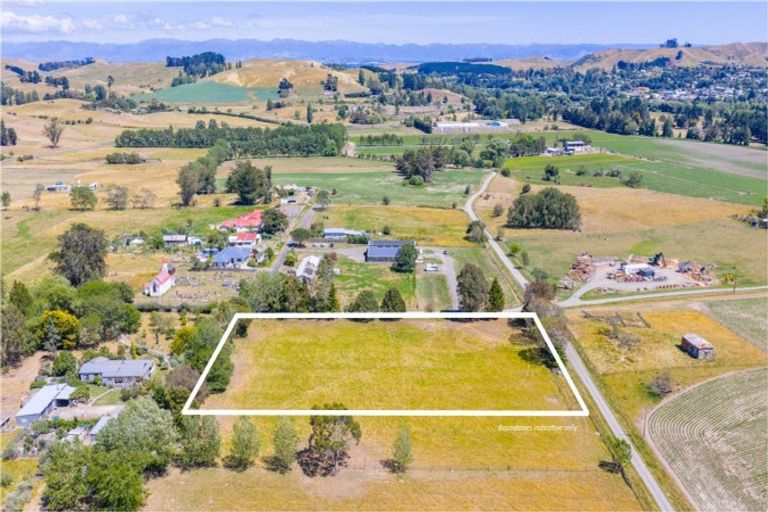Photo of property in 30 Pa Street, Waipawa, 4275