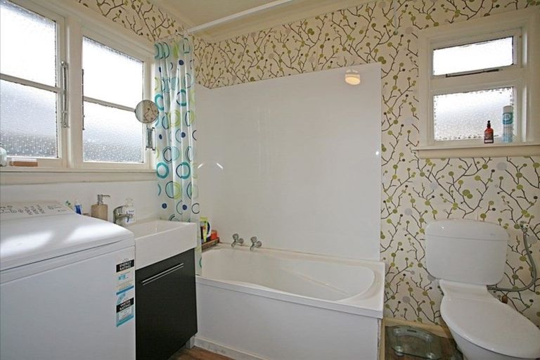 Photo of property in 2/266 Halswell Road, Halswell, Christchurch, 8025