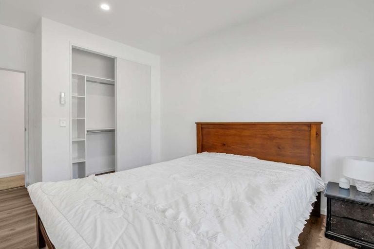 Photo of property in 43b Springs Road, Parakai, 0830