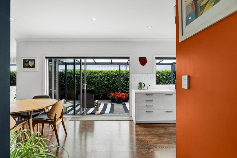 Photo of property in 2 Northpoint Way, Bell Block, New Plymouth, 4312