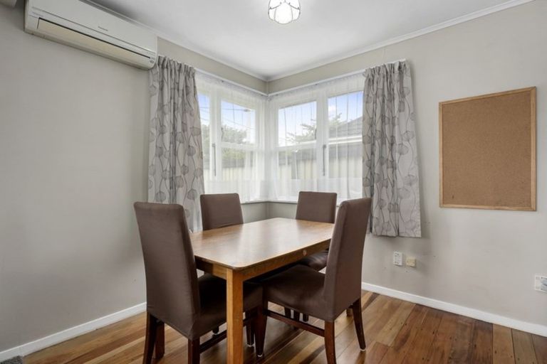 Photo of property in 13 Argyle Grove, Trentham, Upper Hutt, 5018