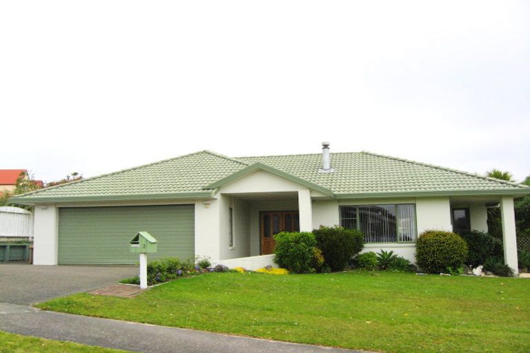 Photo of property in 3 D'urville Place, Gulf Harbour, Whangaparaoa, 0930