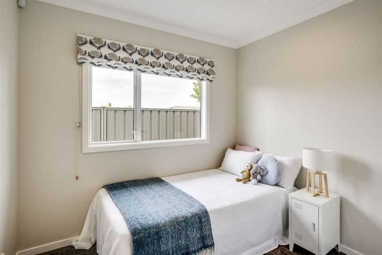 Photo of property in 20 Pukaki Place, Poraiti, Napier, 4112