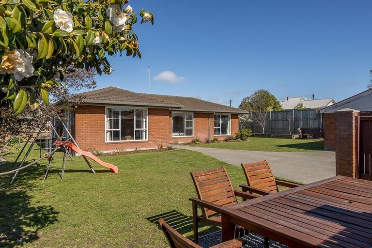 Photo of property in 9 Heriott Close, Burwood, Christchurch, 8083