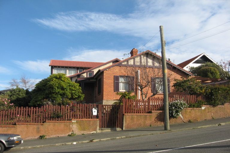 Photo of property in 23 Drivers Road, Maori Hill, Dunedin, 9010