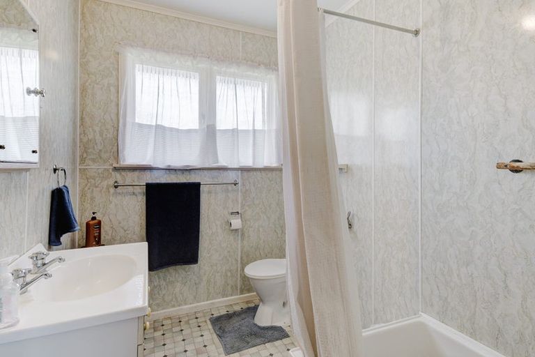 Photo of property in 36 Sheridan Street, Silverdale, Hamilton, 3216