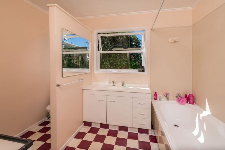 Photo of property in 7 Bertram Street, Hillcrest, Rotorua, 3015