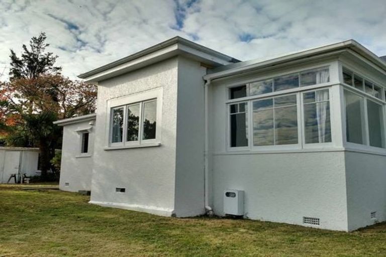 Photo of property in 27-29 Guys Hill Road, Hospital Hill, Napier, 4110