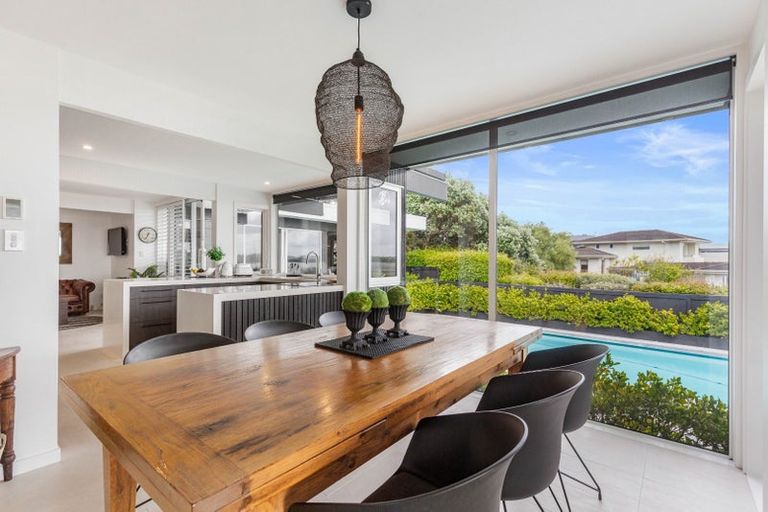 Photo of property in 96 Bramley Drive, Farm Cove, Auckland, 2012