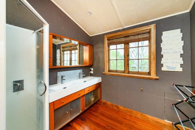 Photo of property in 348 College Street, West End, Palmerston North, 4410