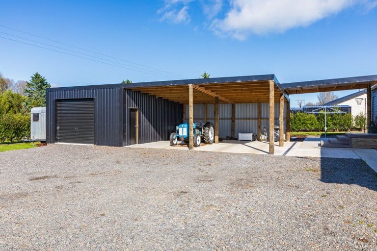 Photo of property in 100 Lindsay Road, Waipukurau, 4283