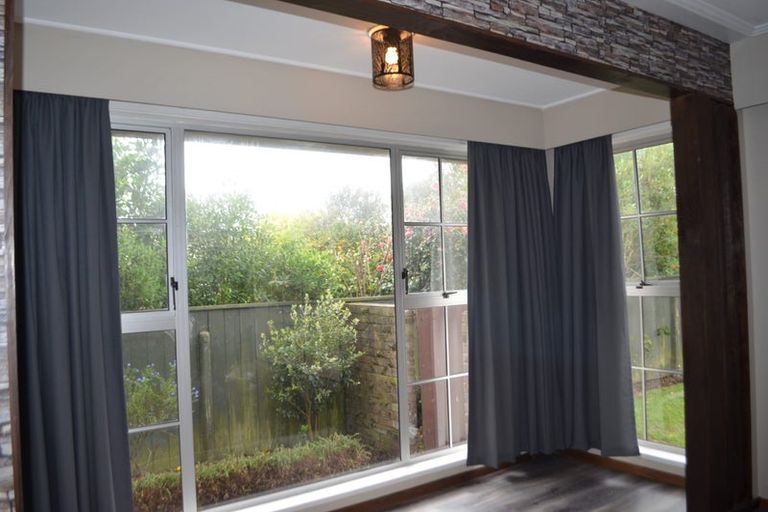 Photo of property in 79 Churchill Avenue, Hokowhitu, Palmerston North, 4410