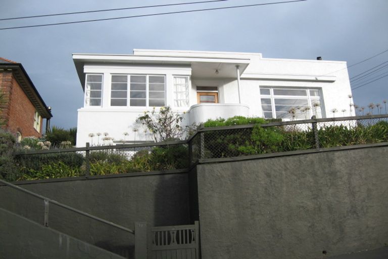 Photo of property in 19 Cliffs Road, Saint Clair, Dunedin, 9012