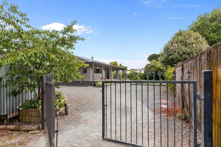 Photo of property in 49 Matakana Valley Road, Matakana, Warkworth, 0985