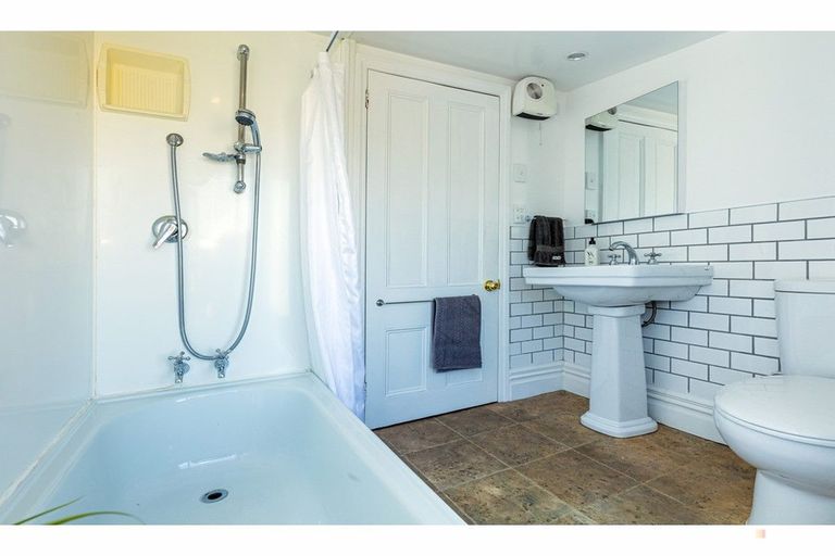 Photo of property in 23 Craigie Avenue, Parkside, Timaru, 7910