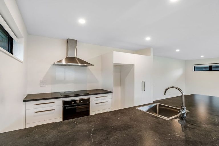 Photo of property in 6 Harry Manship Crescent, Halswell, Christchurch, 8025