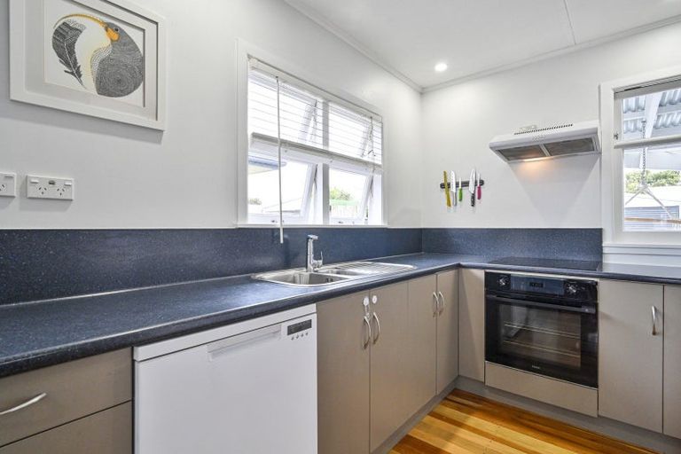 Photo of property in 3 Sefton Street, Havelock North, 4130