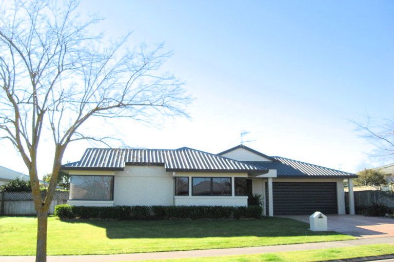 Photo of property in 9 Kingsgate Avenue, Havelock North, 4130