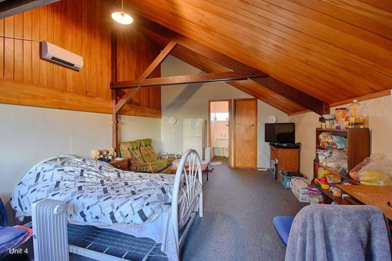 Photo of property in 1-5/7 Charlton Lane, Gore, 9710