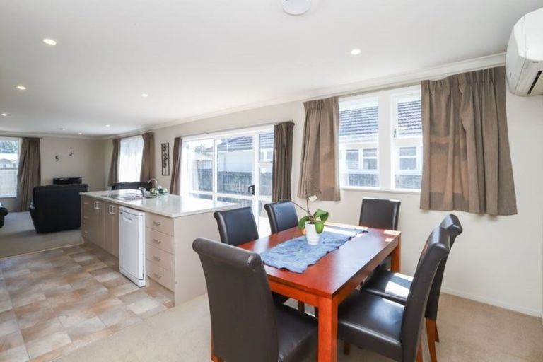 Photo of property in 19a Croall Crescent, St Andrews, Hamilton, 3200