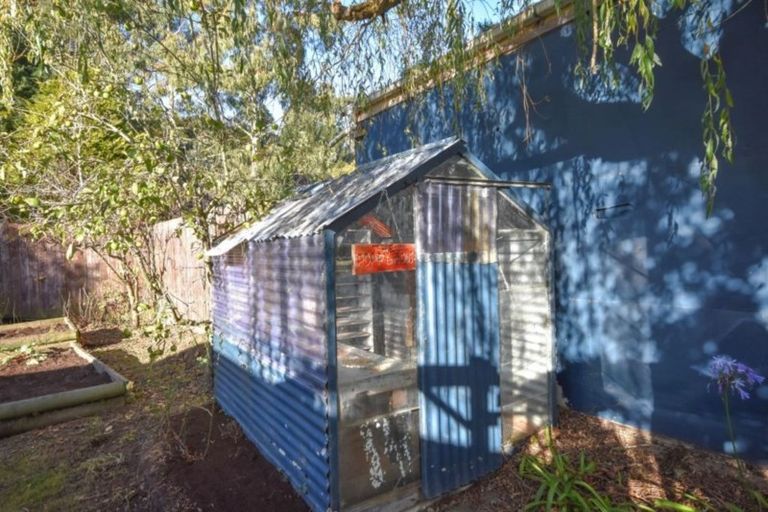 Photo of property in 17 Hereweka Street, Portobello, Dunedin, 9014
