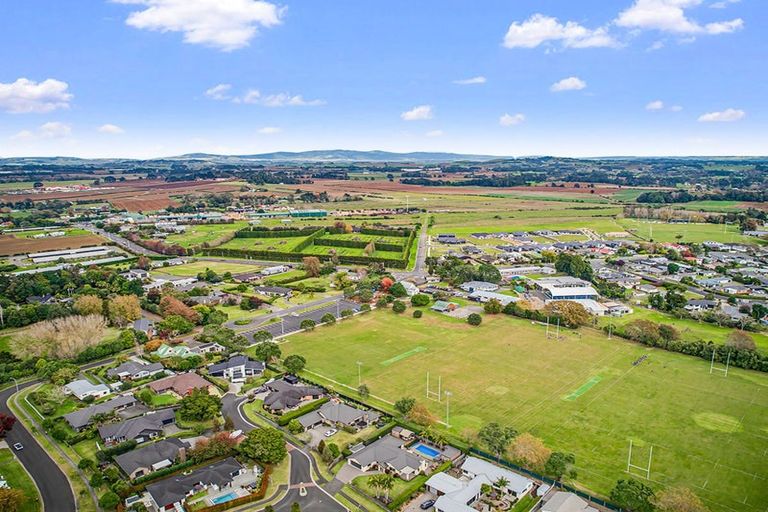 Photo of property in 17 Mahoe Glade, Patumahoe, Pukekohe, 2679